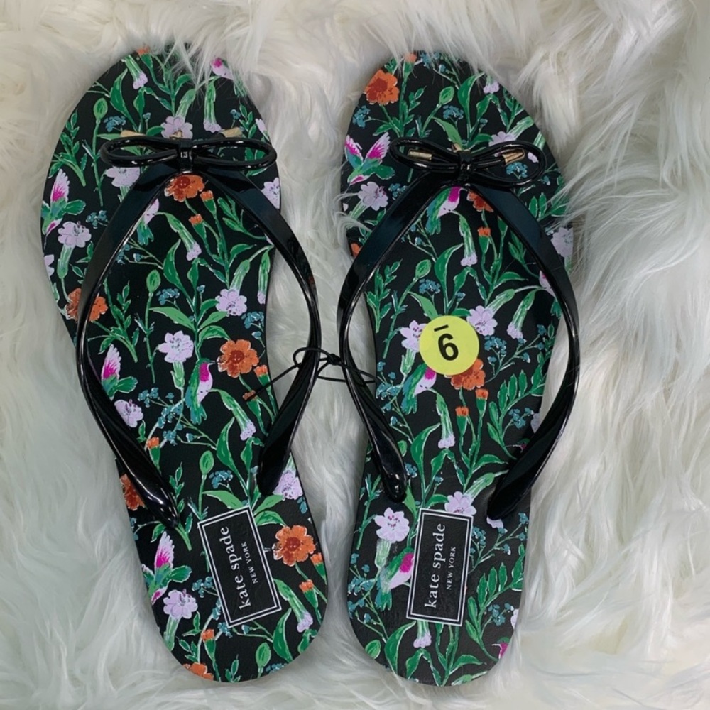 - - NWT KATE SPADE FLORAL SANDAL SIZE 9